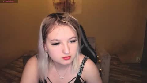 Snapshot of grase_neon chatting on February 2026 08:42:01 AM grase_neon online show from February 2026 08:42:01 AM