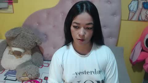 Snapshot of gray_sophiee chatting on May 2026 02:29:02 AM Sophie Gray online show from May 2026 02:29:02 AM