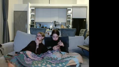 graysee online show from April 2026 06:21:01 PM