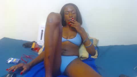 Snapshot of greatnipplesxx chatting on March 2025 01:17:01 PM greatnipplesxx online show from March 2025 01:17:01 PM