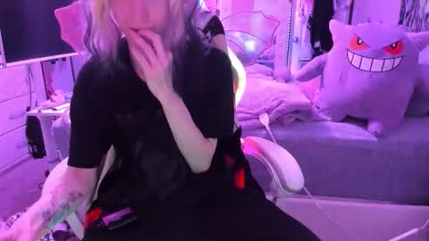 GreenEyedLovexo online show from January 2026 03:50:02 PM