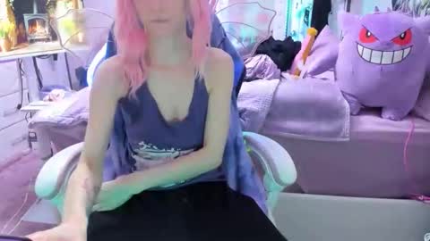 GreenEyedLovexo online show from March 2026 07:20:02 PM