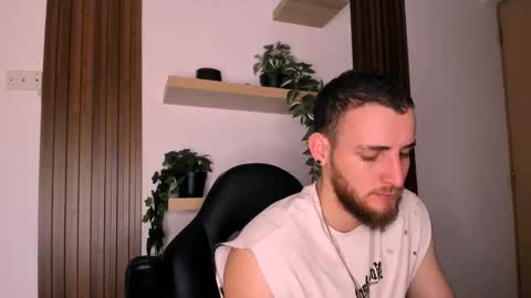 Juan online show from December 2025 09:33:02 PM