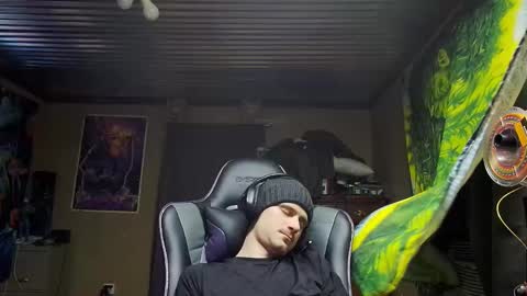 Greenlungs8195 online show from November 2025 09:46:02 PM