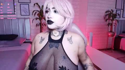   online show from September 2025 07:14:02 PM