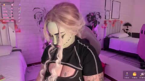   online show from October 2025 07:32:01 PM