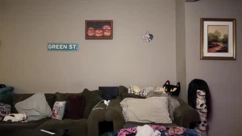 Snapshot of greenxxxqueen chatting on December 2024 07:11:02 AM SexQueen Nikki online show from December 2024 07:11:02 AM