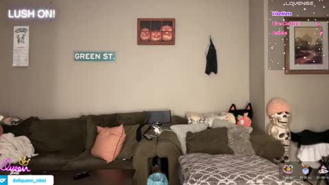 SexQueen Nikki online show from February 2026 10:22:01 AM