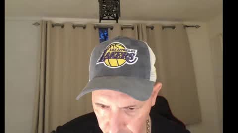 Snapshot of gregglow chatting on June 2026 03:25:01 AM gregglow online show from June 2026 03:25:01 AM