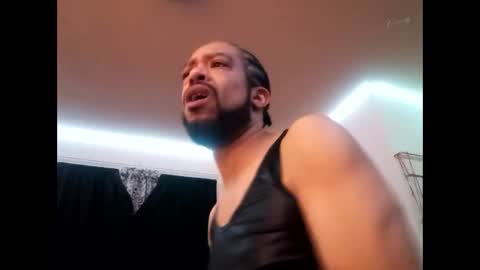 Snapshot of gregnice313 chatting on February 2025 04:57:02 AM NICE and sometimes Savvy online show from February 2025 04:57:02 AM