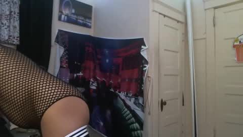 Snapshot of gregnice313 chatting on October 2025 04:20:02 AM NICE and sometimes Savvy online show from October 2025 04:20:02 AM