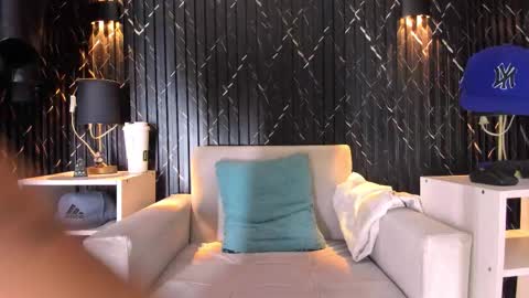 GregorySforza online show from September 2025 12:17:02 PM