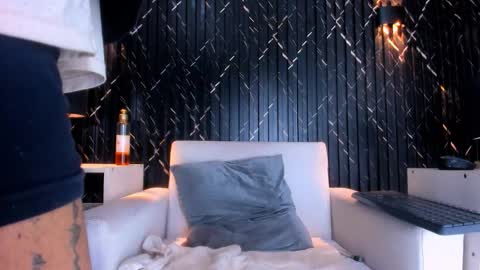 GregorySforza online show from December 2025 07:53:02 PM