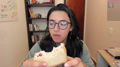 Snapshot of gretagat chatting on September 2025 06:48:01 AM Greta online show from September 2025 06:48:01 AM