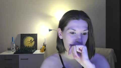 Greta online show from December 2024 12:31:01 AM