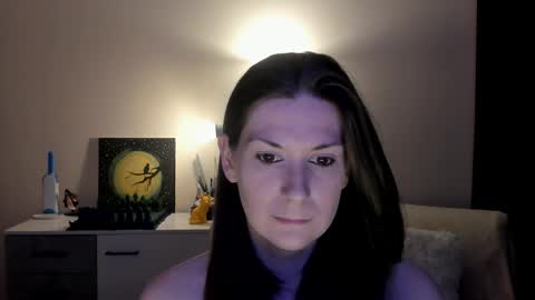 Greta online show from September 2025 08:47:02 PM