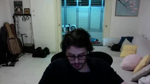 Snapshot of grey_uchi chatting on May 2026 11:32:01 PM grey_uchi online show from May 2026 11:32:01 PM