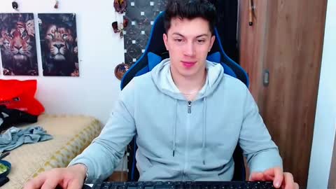 griego01 online show from December 2024 06:46:02 PM