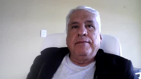 grisa01 online show from October 2025 01:11:01 PM