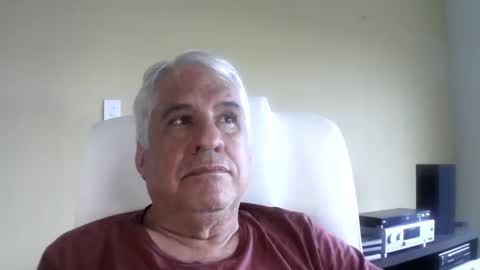 grisa01 online show from December 2025 06:03:02 PM