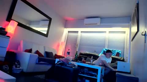 grives13 online show from May 2026 03:12:01 AM