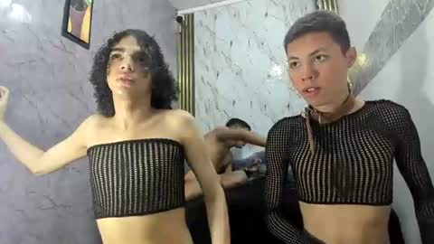 Snapshot of group_of_latinboys chatting on July 2026 03:31:02 AM group_of_latinboys online show from July 2026 03:31:02 AM
