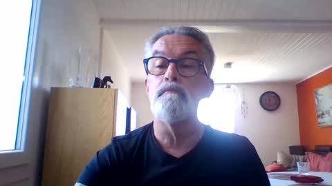 Snapshot of grybear60 chatting on June 2026 09:36:02 AM Grybear online show from June 2026 09:36:02 AM