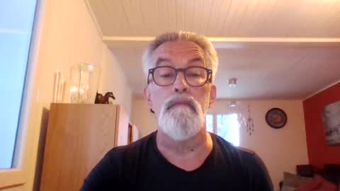 Grybear online show from June 2026 06:37:02 AM
