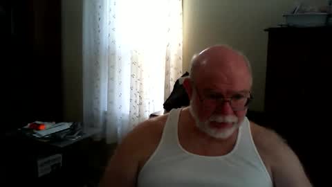 Snapshot of gtnolder60 chatting on May 2026 01:37:02 PM Gary online show from May 2026 01:37:02 PM
