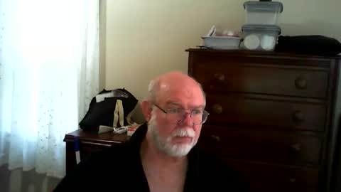 Snapshot of gtnolder60 chatting on May 2026 11:38:02 AM Gary online show from May 2026 11:38:02 AM
