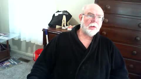 Snapshot of gtnolder60 chatting on May 2026 11:48:02 AM Gary online show from May 2026 11:48:02 AM