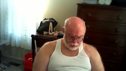 Snapshot of gtnolder60 chatting on May 2026 01:38:01 PM Gary online show from May 2026 01:38:01 PM