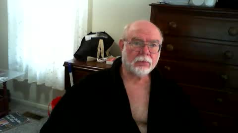 Snapshot of gtnolder60 chatting on May 2026 11:48:01 AM Gary online show from May 2026 11:48:01 AM