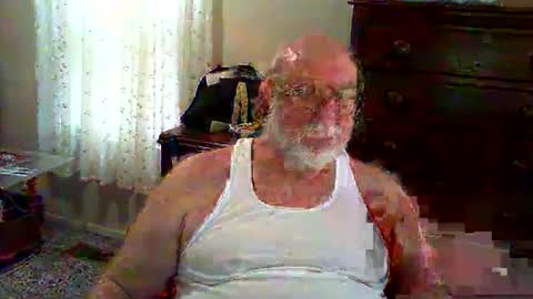 Snapshot of gtnolder60 chatting on May 2026 01:17:02 PM Gary online show from May 2026 01:17:02 PM