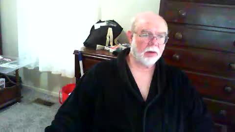 Snapshot of gtnolder60 chatting on May 2026 11:06:02 AM Gary online show from May 2026 11:06:02 AM
