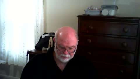 Snapshot of gtnolder60 chatting on June 2026 11:25:02 AM Gary online show from June 2026 11:25:02 AM