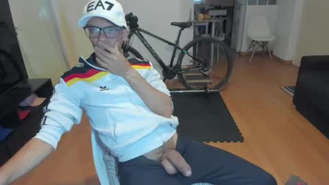 Snapshot of guachin_new chatting on September 2025 06:29:02 PM guachin_new online show from September 2025 06:29:02 PM