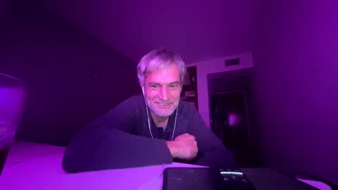 Snapshot of guardiannif_ chatting on January 2025 09:57:01 PM guardiannif_ online show from January 2025 09:57:01 PM