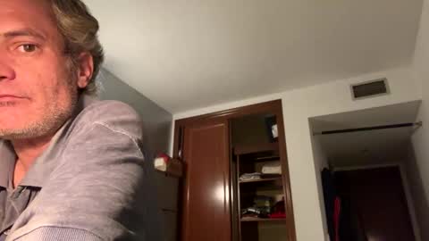 Snapshot of guardiannif_ chatting on February 2025 09:54:01 PM guardiannif_ online show from February 2025 09:54:01 PM