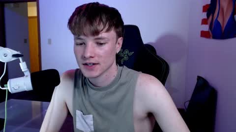 gucciboi4 online show from January 2025 03:40:02 AM