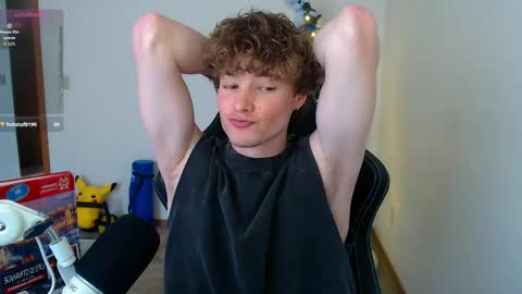 Snapshot of gucciboi4 chatting on May 2026 03:50:02 PM gucciboi4 online show from May 2026 03:50:02 PM