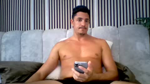 Snapshot of guerillatequilla chatting on July 2026 01:20:02 PM guerillatequilla online show from July 2026 01:20:02 PM