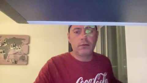 Snapshot of guil0 chatting on July 2026 01:08:01 AM guil0 online show from July 2026 01:08:01 AM