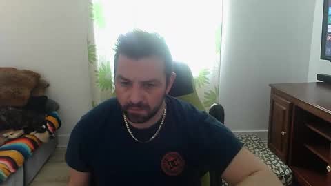 Snapshot of guillaume666286050 chatting on March 2026 07:42:01 PM guillaume666286050 online show from March 2026 07:42:01 PM