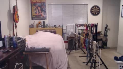 Mario online show from October 2025 06:36:01 AM