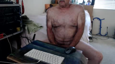 Snapshot of guitarsexgod2 chatting on June 2026 06:29:02 PM guitarsexgod2 online show from June 2026 06:29:02 PM