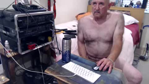 Snapshot of guitarsexgod2 chatting on June 2026 02:43:01 PM guitarsexgod2 online show from June 2026 02:43:01 PM
