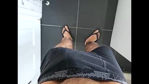 Snapshot of gullu8979 chatting on November 2025 10:28:02 AM Franky online show from November 2025 10:28:02 AM