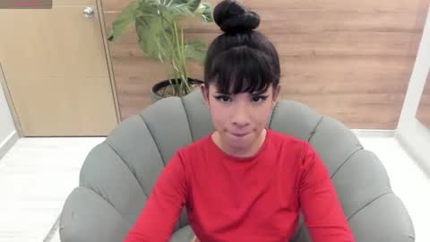 gummyluv online show from April 2026 11:18:02 PM