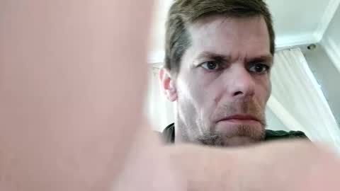Snapshot of gunnarssonbenni33 chatting on April 2026 07:40:02 PM gunnarssonbenni33 online show from April 2026 07:40:02 PM